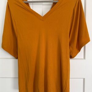 Daytrip V-Neck Short Sleeve Top - Mustard Gold